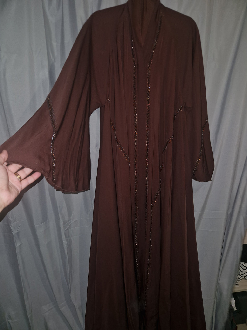 Abaya Leyna