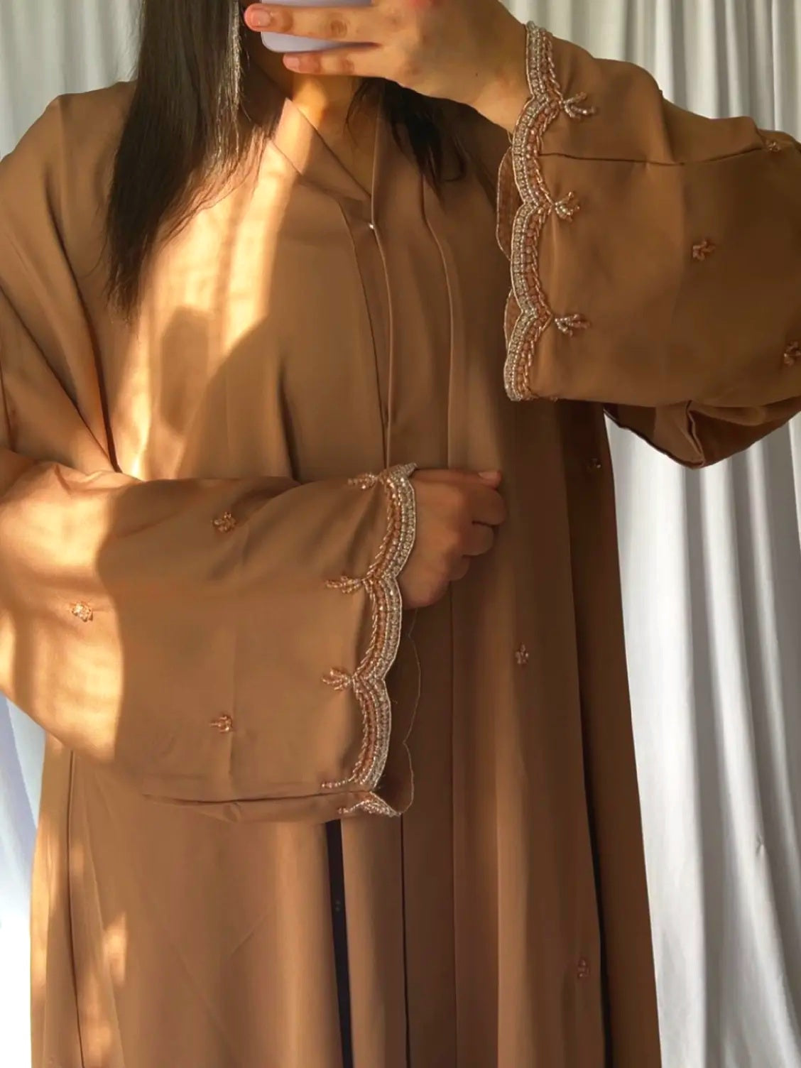 Abaya Amira