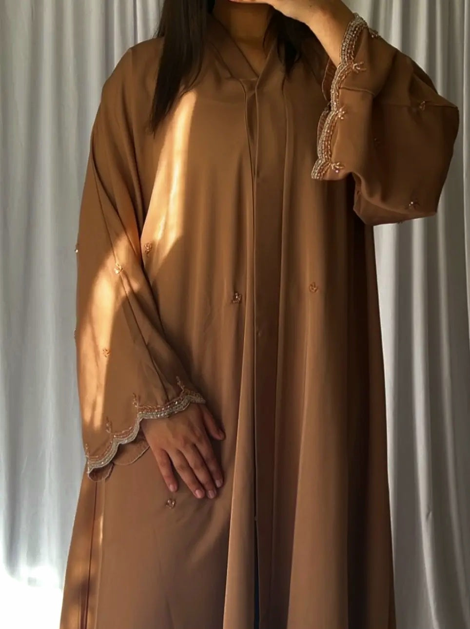 Abaya Amira