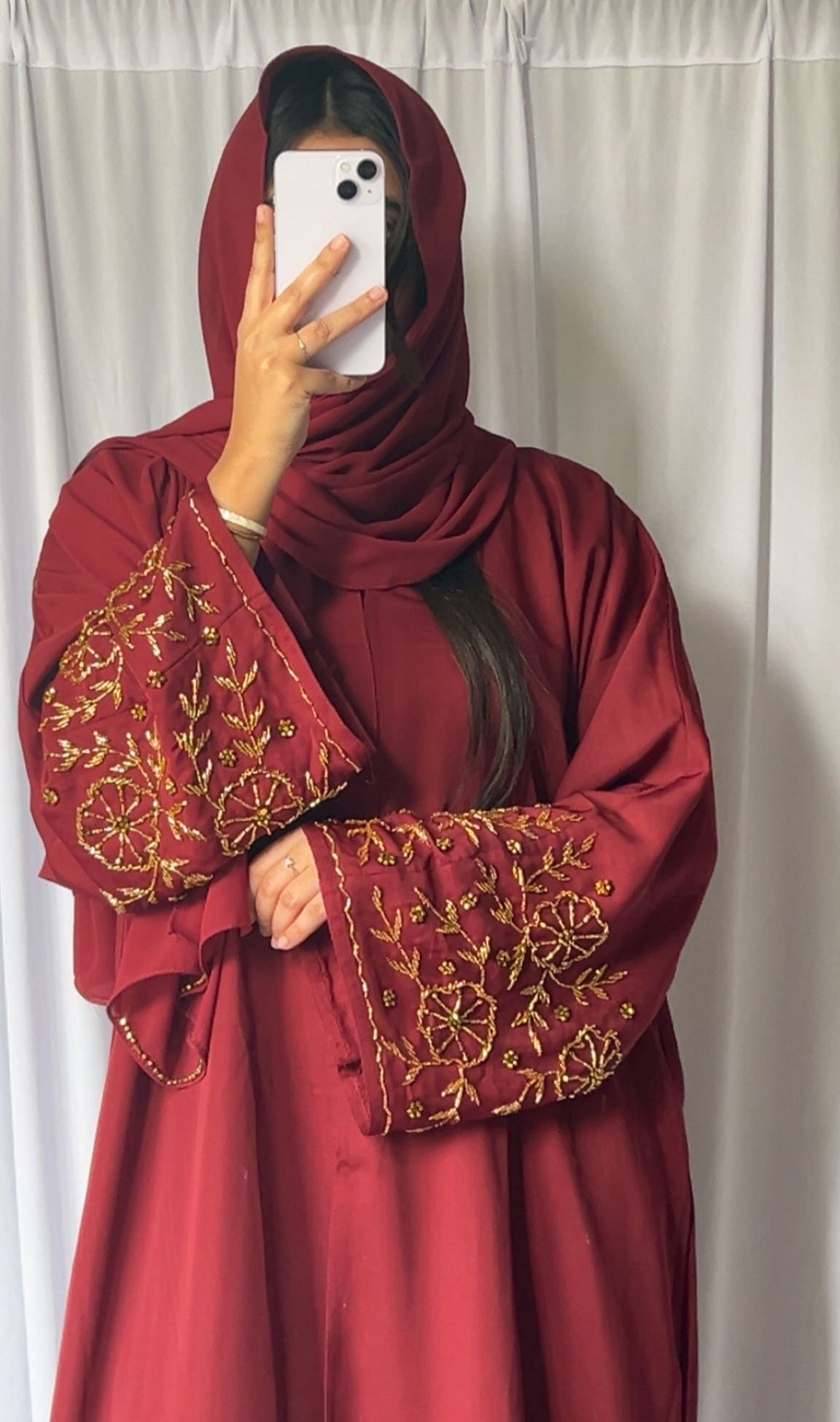 Abaya Manar